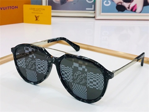 LV sunglass-315